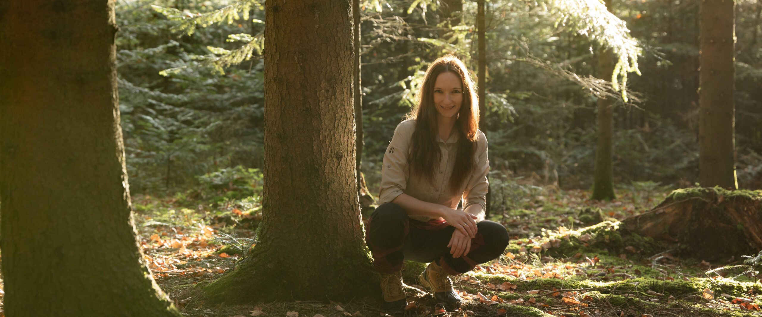 wald ich Wald, Portrait, mystisch, freundlich, sympathisch, Michaela Baumgartner